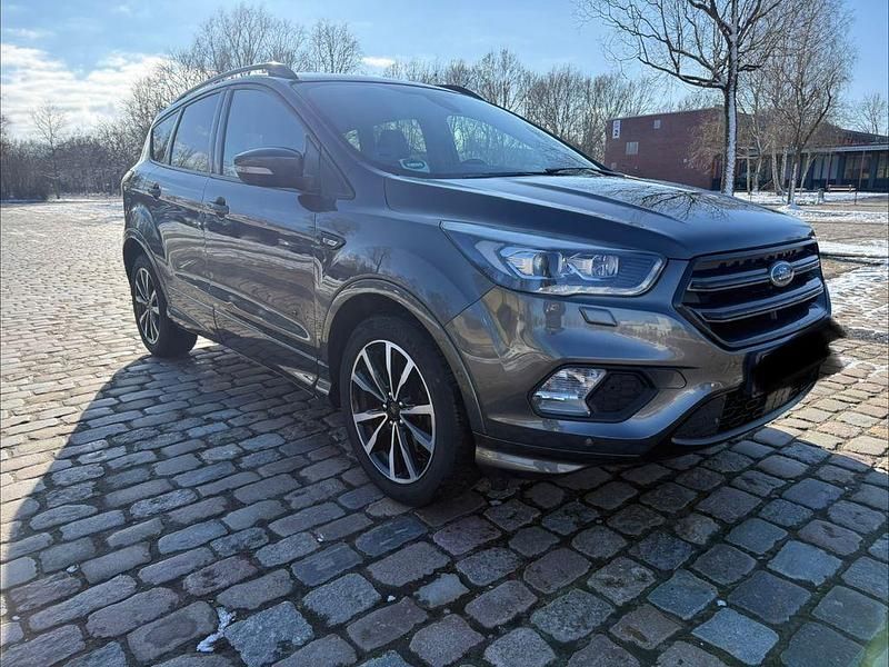 Gebraucht Ford Kuga ST-Line 242 PS (177 kW) 2018 Grau SUV