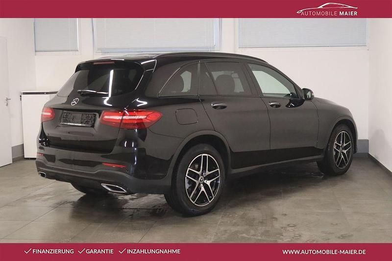 Gebraucht Mercedes GLC220 AMG 170 PS (125 kW) 2017 Obsidianschwarz SUV