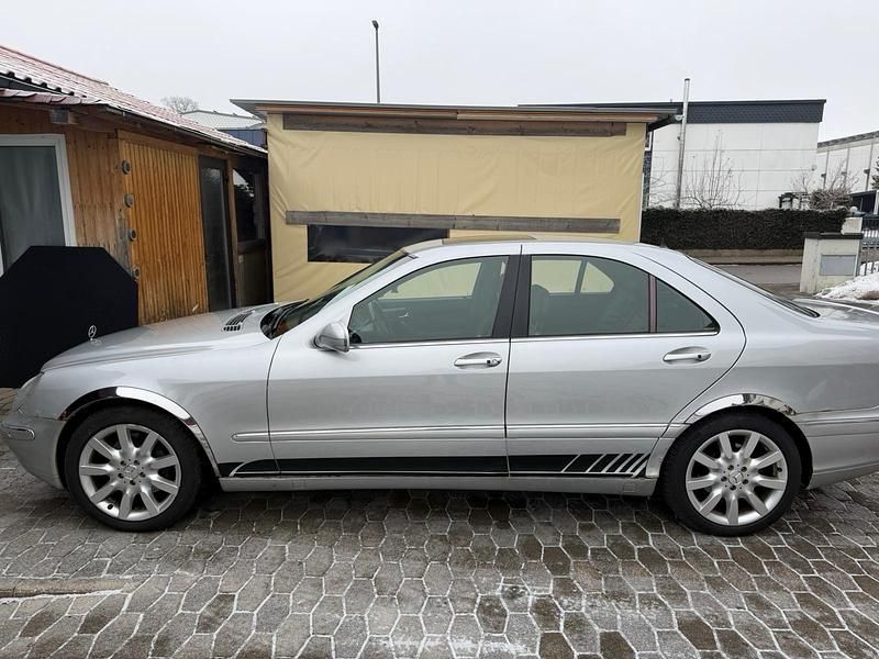 Gebraucht Mercedes S500 306 PS (225 kW) 2001 Silber Limousine