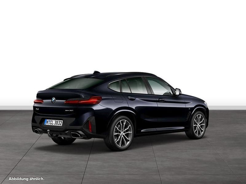Gebraucht BMW X4 M Sport 252 PS (185 kW) 2025 Schwarz SUV