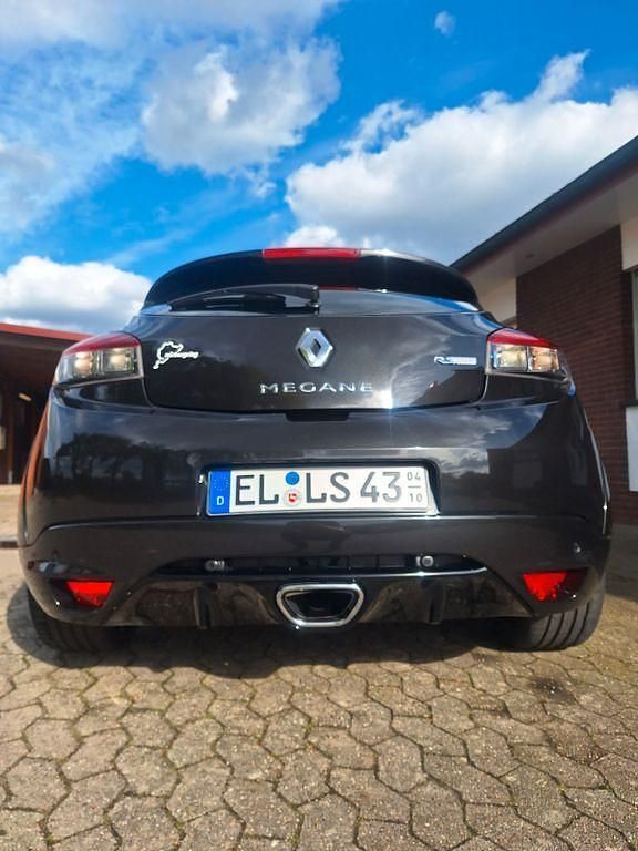 Schwarz Gebraucht 2010 Renault Mégane III R.S. Coupé | 16.199 € (Teuer) - Bild 1/4