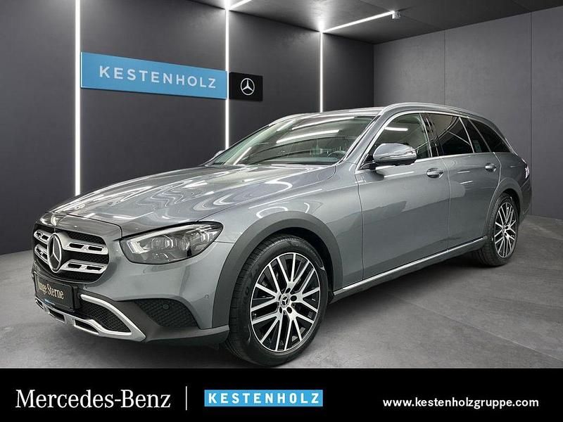 Selenitgrau Gebraucht 2021 Mercedes E400 Avantgarde Kombi | 49.890 € (Teuer) - Bild 1/4