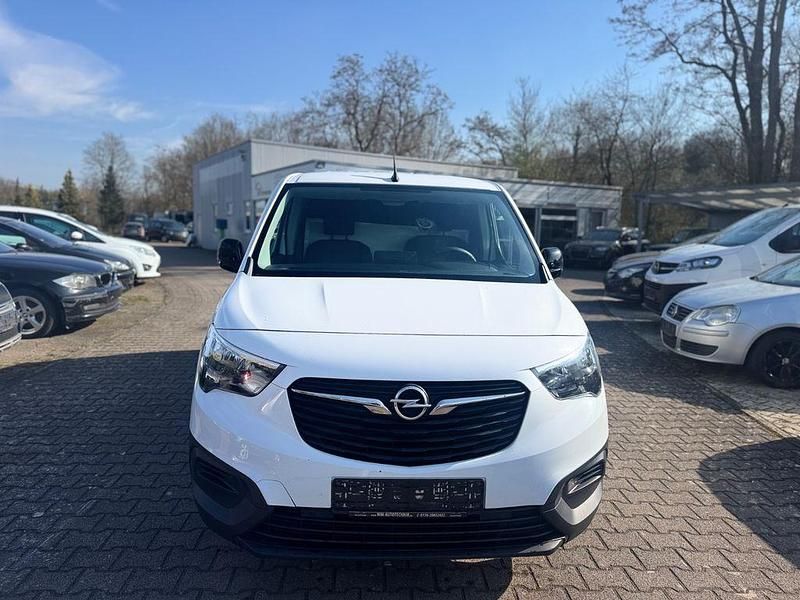 Gebraucht Opel Combo Edition 102 PS (75 kW) 2022 Weiß Van / Kleinbus