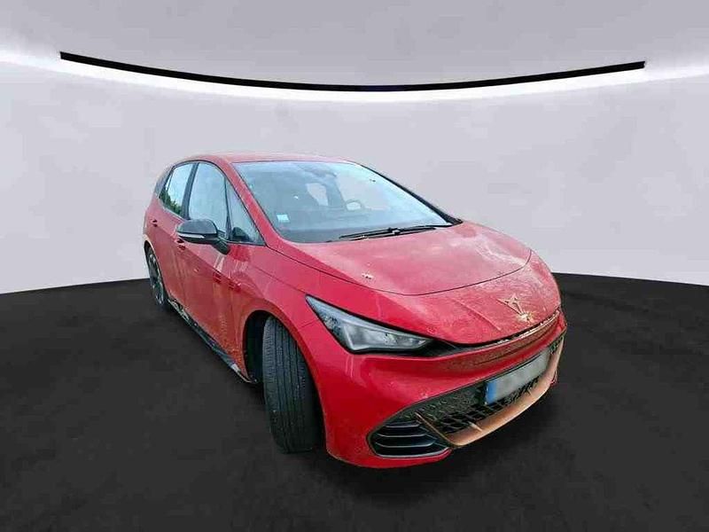 Gebraucht Cupra Born 150 kW (204 PS) 2023 Rayleigh red Kleinwagen