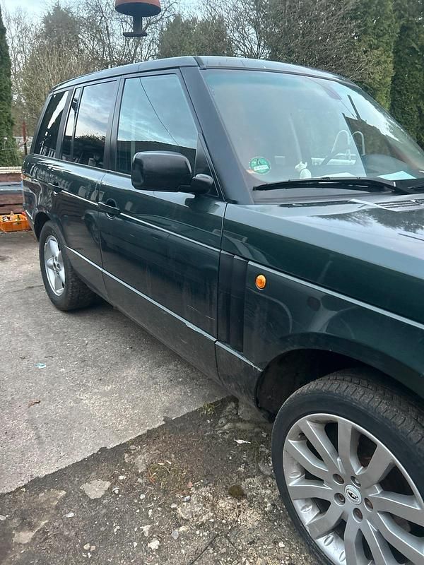 Gebraucht Land Rover Range Rover 175 PS (128 kW) 2003 Grün SUV