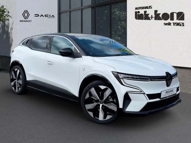 Schwarz Gebraucht 2023 Renault Mégane Techno Limousine | 35.990 € (Teuer) - Bild 1/4