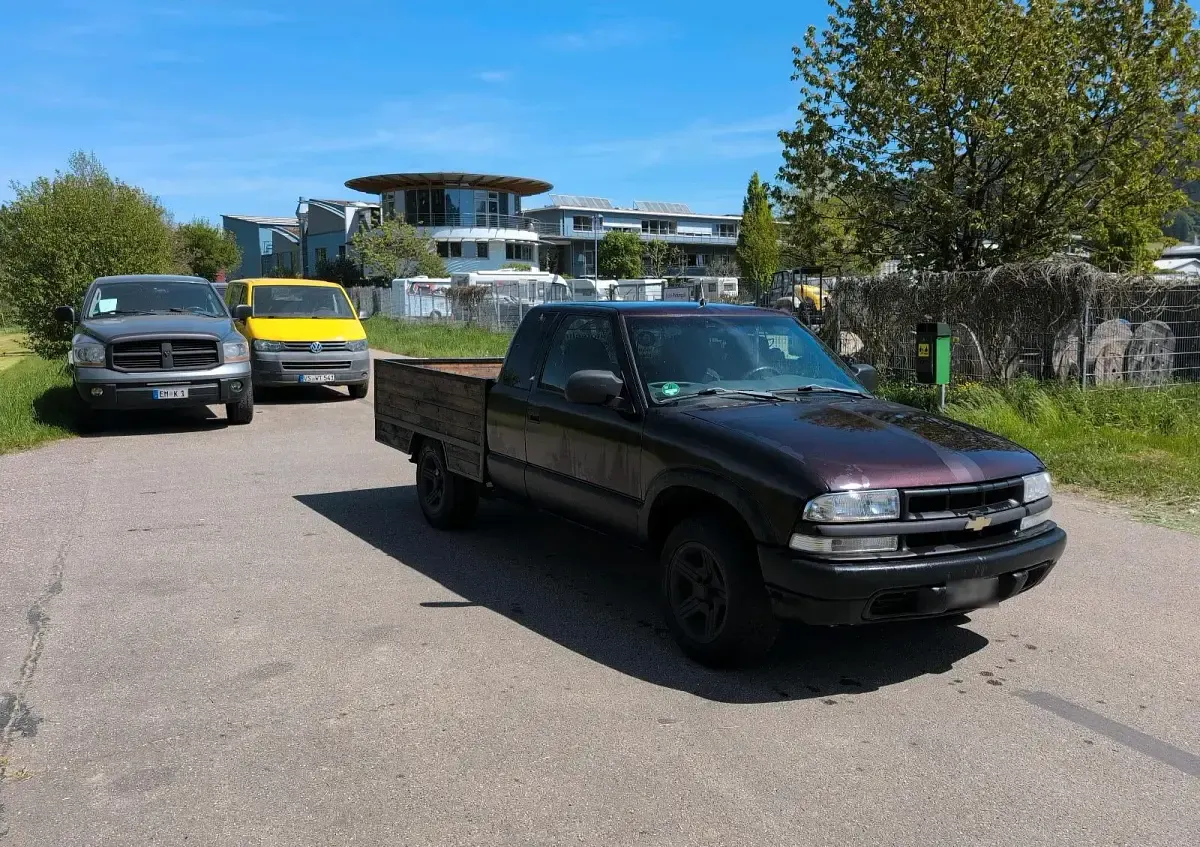 Używany Chevrolet S10 115 KM (84 kW) 1998 Andere farben Pickup