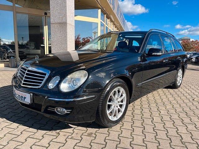 Gebraucht Mercedes E280 Avantgarde 190 PS (139 kW) 2007 Schwarz Limousine