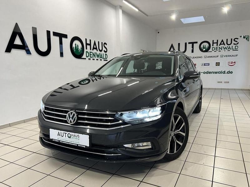 Grau Gebraucht 2020 VW Passat Business Kombi | 19.490 € (Fairer Preis) - Bild 1/4