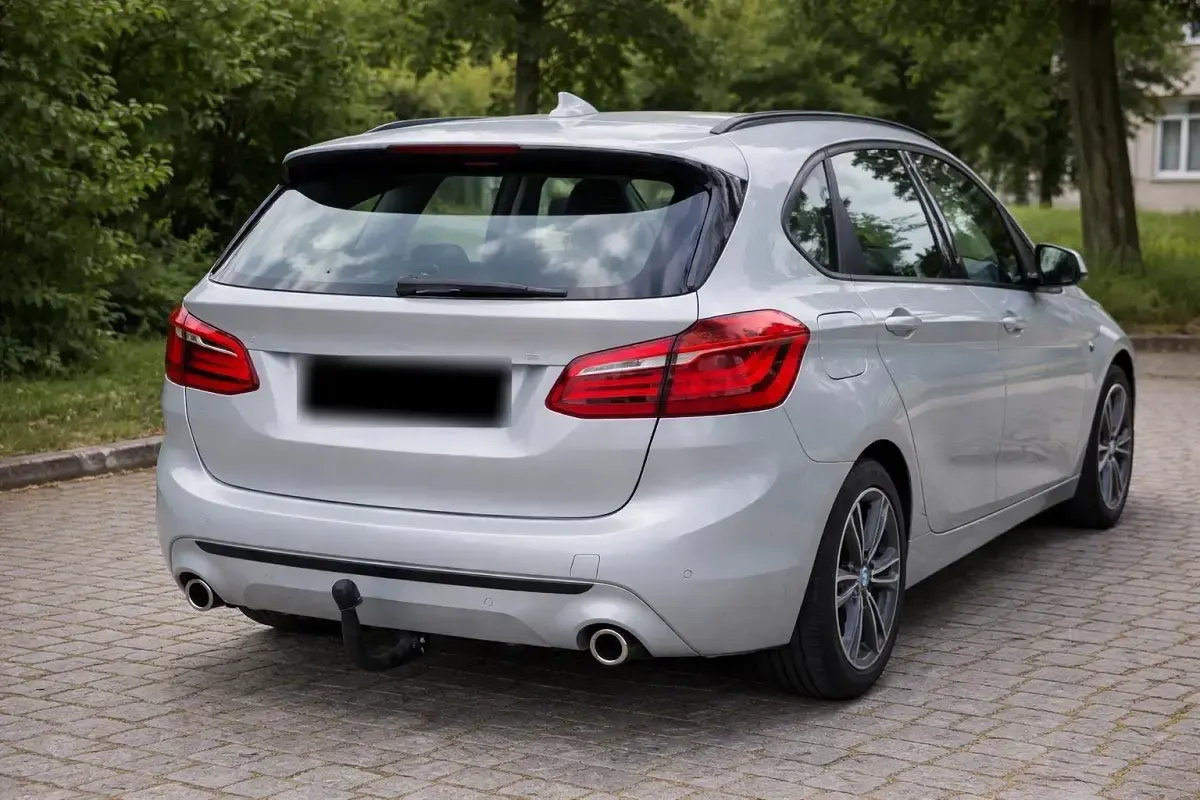 Gebraucht BMW 218 150 PS (110 kW) 2019 Silber Kombi