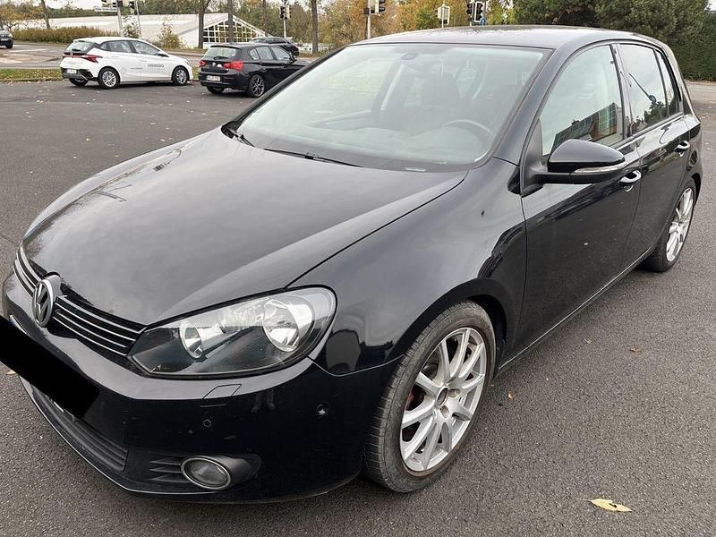 Schwarz Gebraucht 2010 VW Golf VI Team Limousine | 2.800 € (Fairer Preis) - Bild 1/4