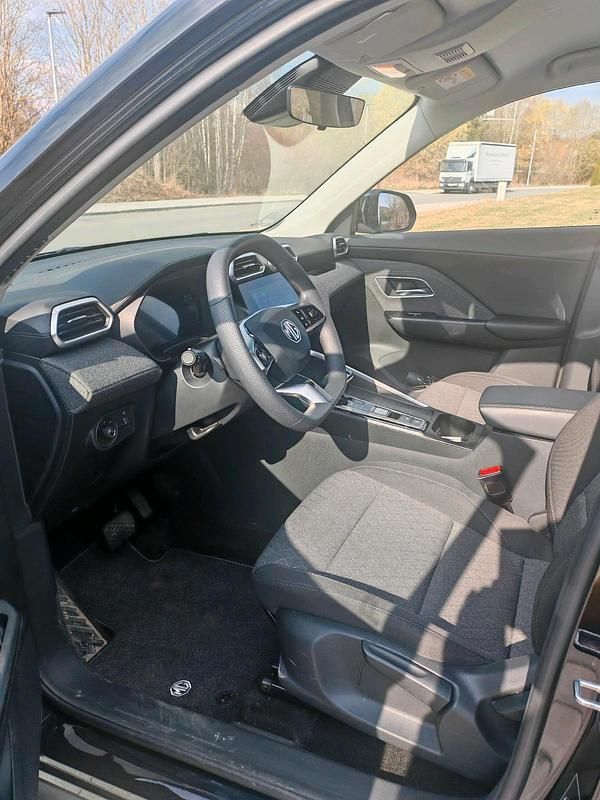 Gebraucht MG ZS 197 PS (144 kW) 2025 SUV