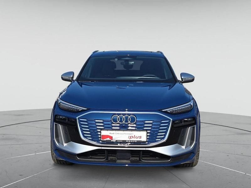 Gebraucht Audi SQ6 e-tron Ambiente 359 kW (489 PS) 2025 Ascariblau metallic SUV