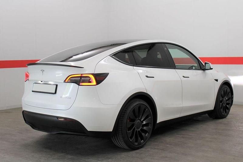 Gebraucht Tesla Model Y 392 kW (534 PS) 2022 Weiß SUV