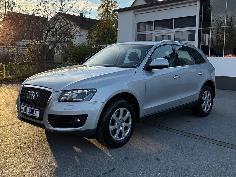 Silber Gebraucht 2012 Audi Q5 Comfort SUV | 11.900 € (Fairer Preis) - Bild 1/4