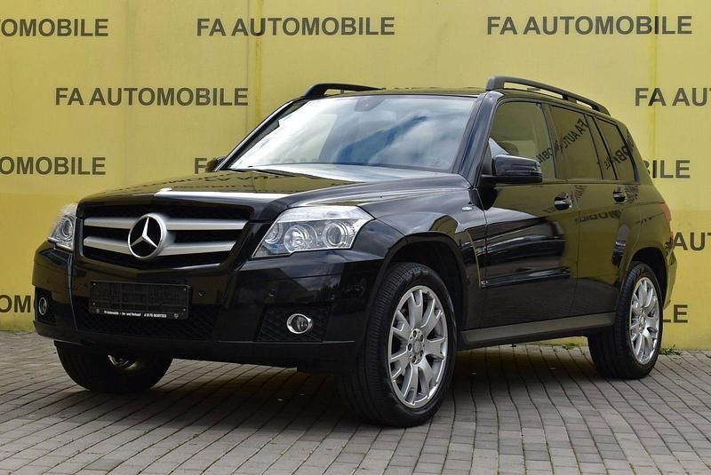 Schwarz Gebraucht 2011 Mercedes GLK220 SUV | 10.700 € (Superpreis) - Bild 1/4