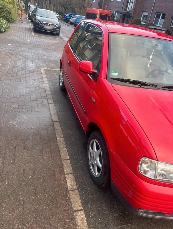 Gebraucht Seat Arosa 50 PS (36 kW) 1999 Rot Kleinwagen