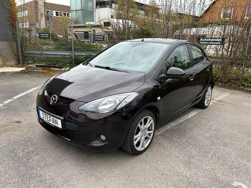 Second-hand Mazda 2 86 CP (63 kW) 2009 Negru Hatchback
