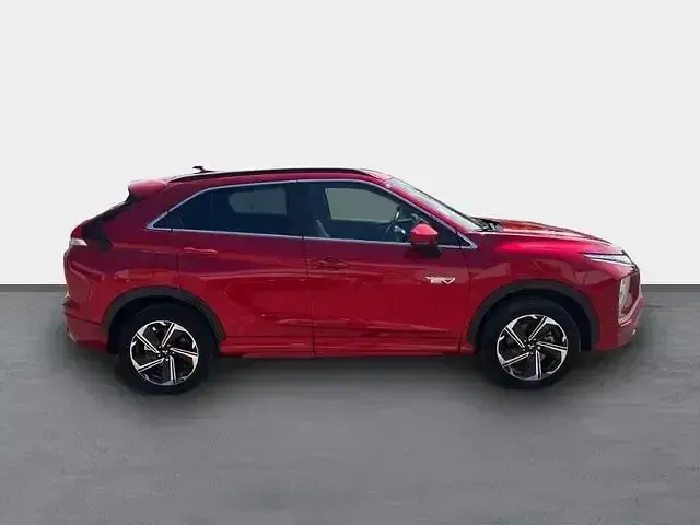 Gebraucht Mitsubishi Eclipse Cross Select 188 PS (138 kW) 2022 Rot SUV
