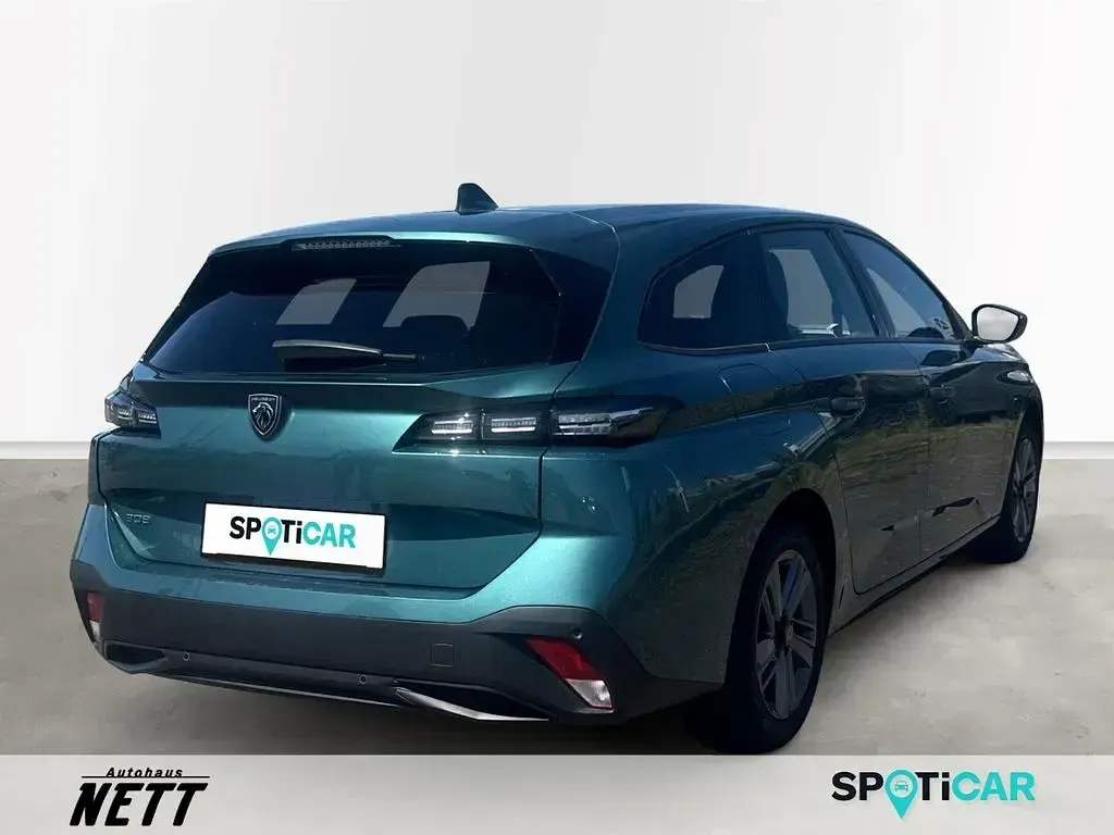 Gebraucht Peugeot 308 SW Active 131 PS (96 kW) 2024 Blau Kombi