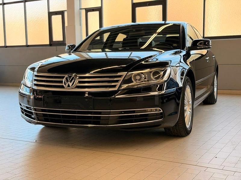 Second-hand VW Phaeton 334 CP (245 kW) 2016 Negru Berlinǎ