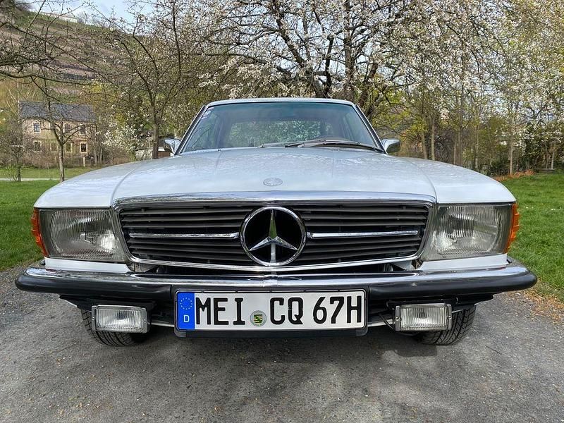 Gebraucht Mercedes 350 200 PS (147 kW) 1973 Weiß Coupé