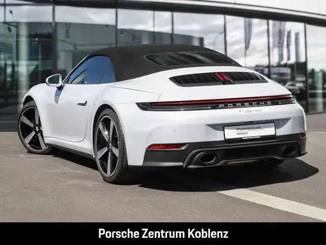 Gebraucht Porsche 911 Carrera Cabriolet 394 PS (289 kW) 2024 Grau Cabrio