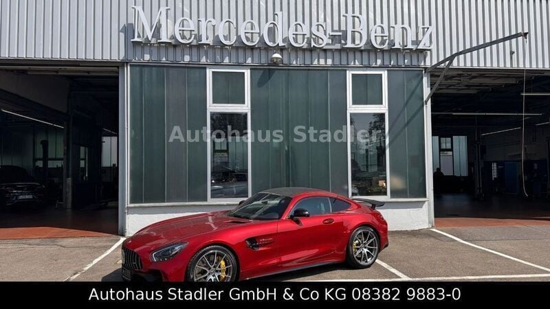 Rot Gebraucht 2017 Mercedes AMG GT R AMG Coupé | 124.900 € (Fairer Preis) - Bild 1/4