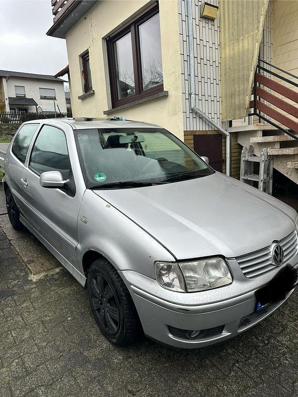 Gebraucht VW Polo 75 PS (55 kW) 2000 Silber Kleinwagen