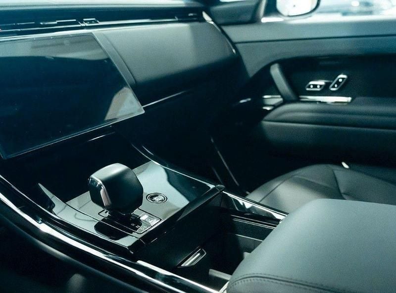 Neu Land Rover Range Rover Sport 635 PS (467 kW) 2026 Schwarz SUV