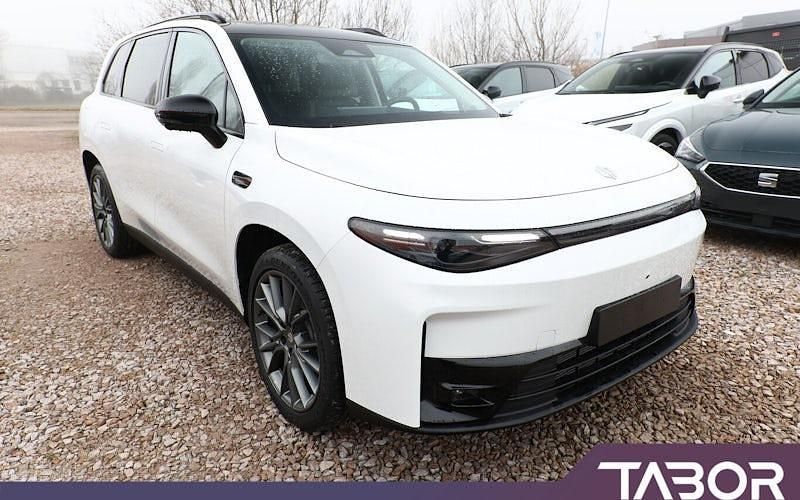 Neu Leapmotor C10 215 PS (158 kW) 2025 Weiß SUV