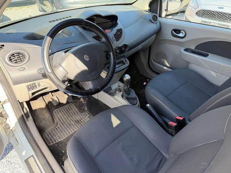 Gebraucht Renault Twingo Night&Day 76 PS (55 kW) 2009 Weiß Kleinwagen