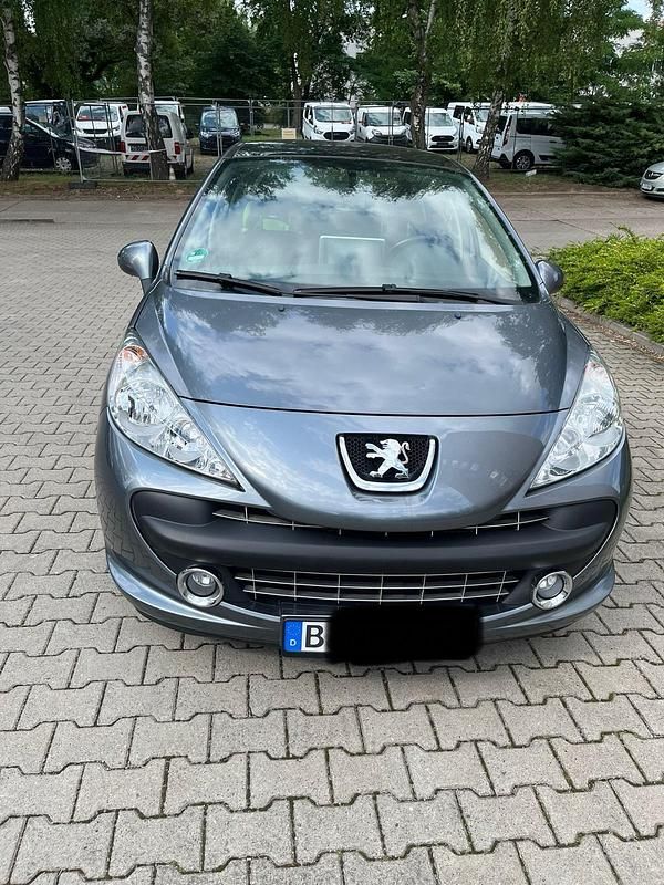 Grau Gebraucht 2008 Peugeot 207 Kleinwagen | 1.900 € (Fairer Preis) - Bild 1/4