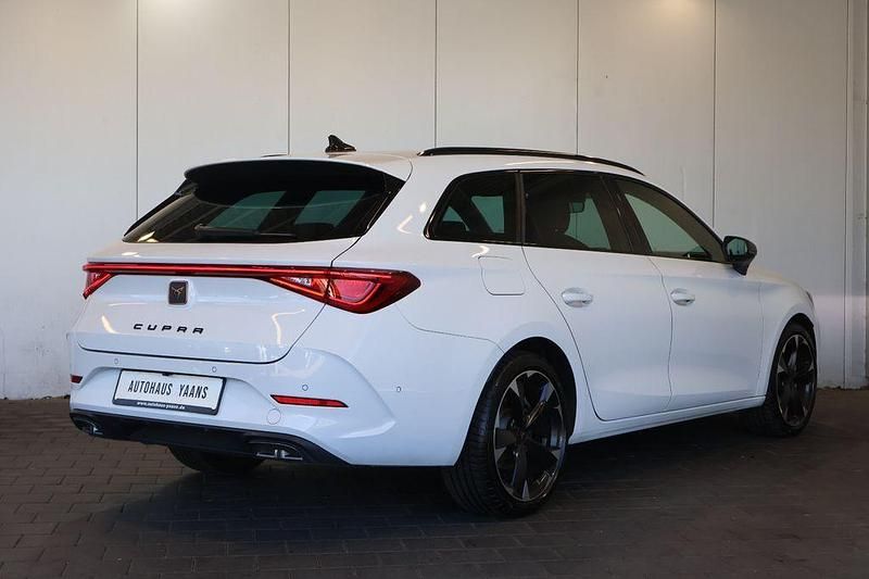 Gebraucht Cupra Leon 150 PS (110 kW) 2024 Weiß Limousine
