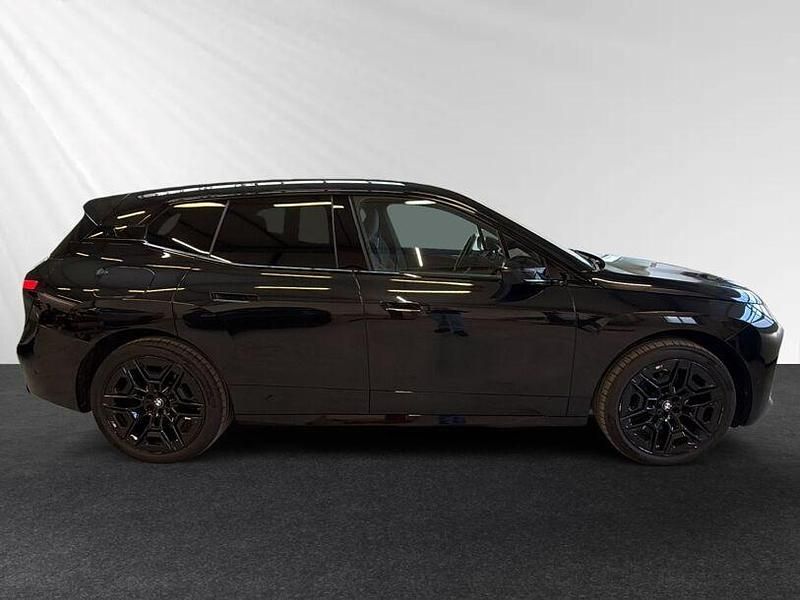 Gebraucht BMW iX M Sport 455 kW (619 PS) 2025 Saphirschwarz metallic SUV