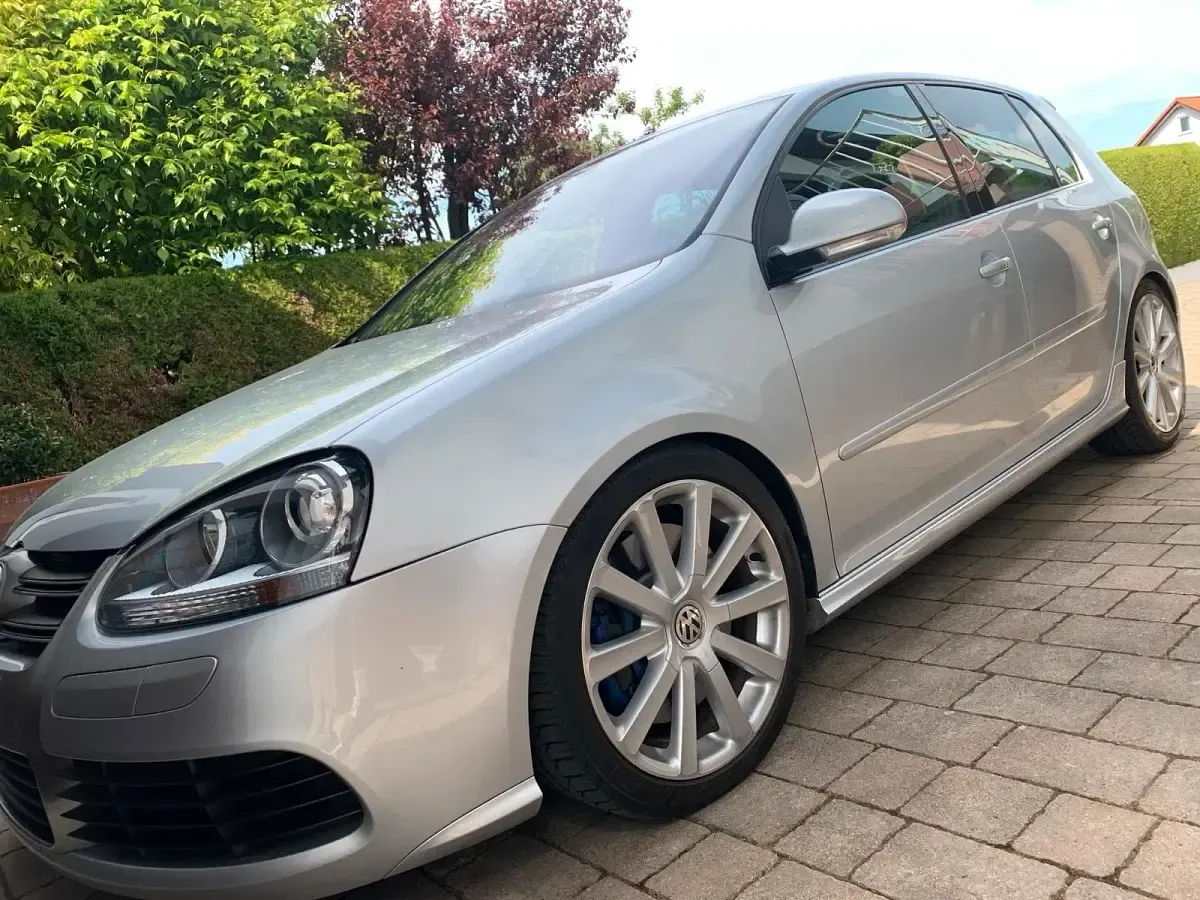 Gebraucht VW Golf V R 250 PS (183 kW) 2007 Silber Kleinwagen