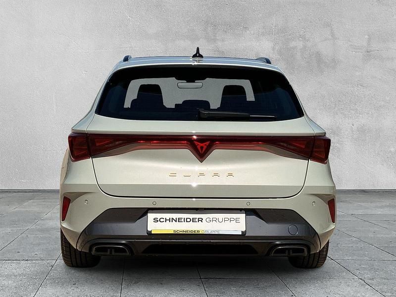 Nowe Cupra Leon 150 KM (110 kW) 2025 Szary Sedan/Limuzyna