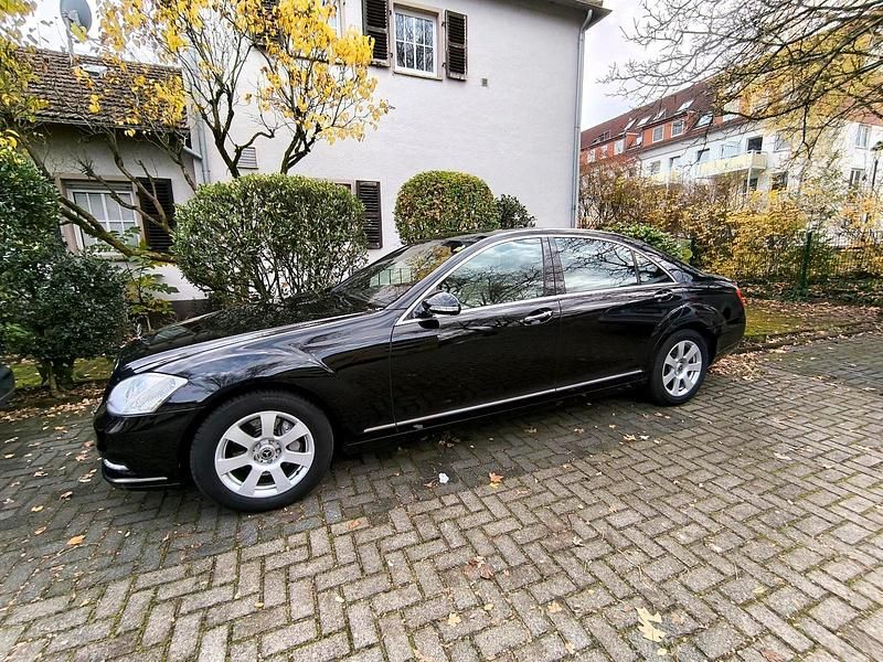 Gebraucht Mercedes S350 272 PS (200 kW) 2008 Schwarz Limousine