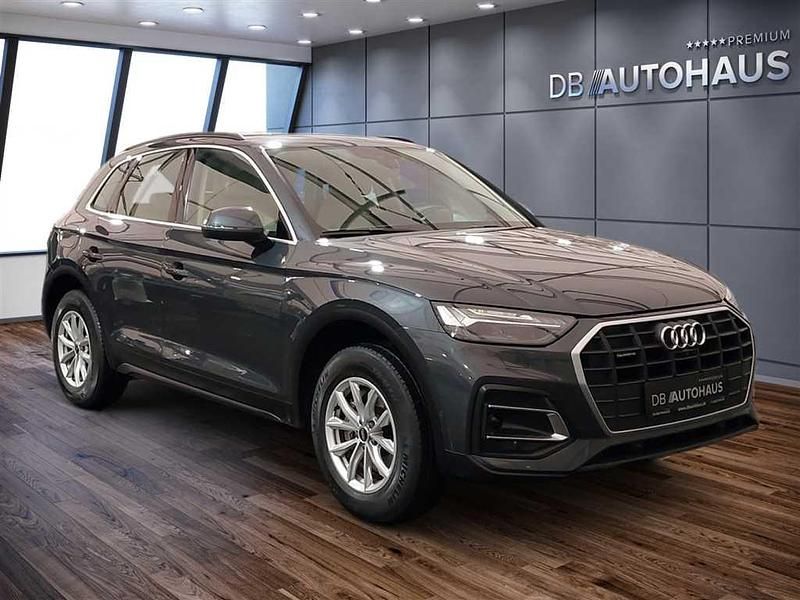 Gebraucht Audi Q5 Ambiente 204 PS (150 kW) 2023 Grau SUV