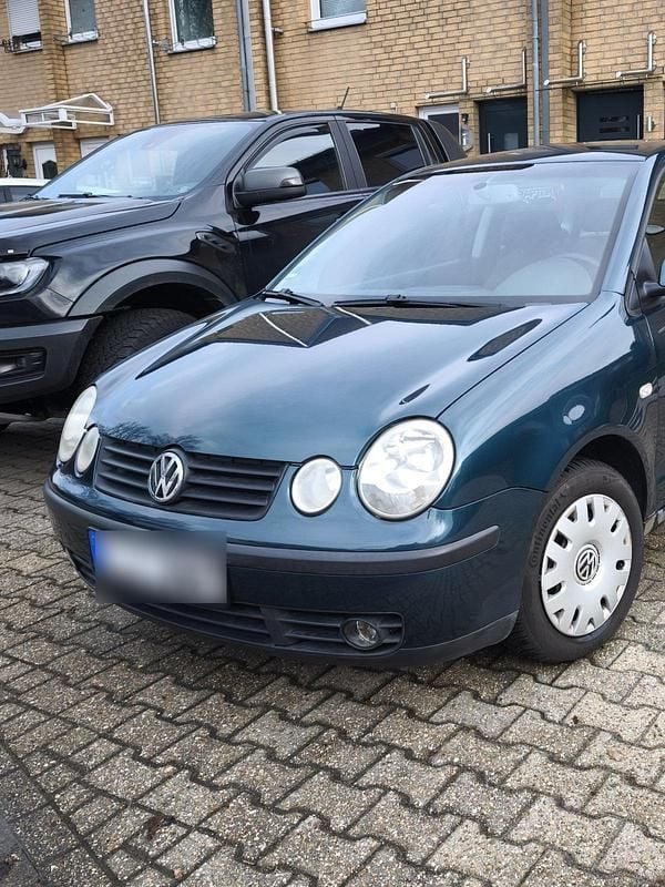 Grün Gebraucht 2002 VW Polo Kleinwagen | 749 € (Guter Preis) - Bild 1/4