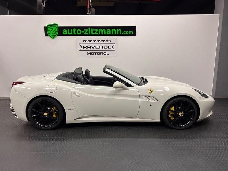 Gebraucht Ferrari California 460 PS (338 kW) 2012 Weiß Cabrio
