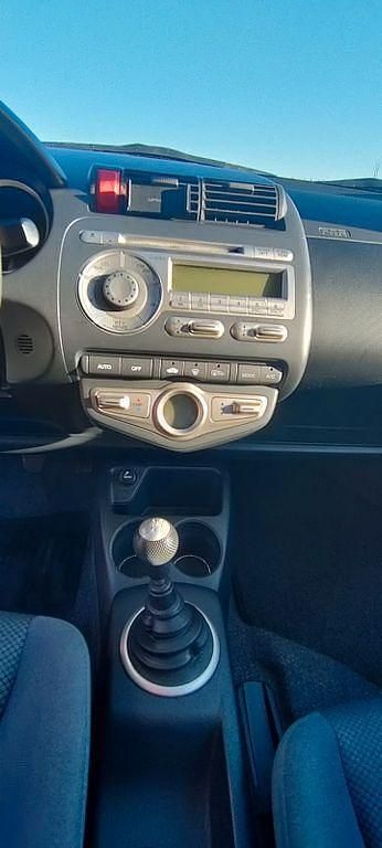 Gebraucht Honda Jazz ES 83 PS (61 kW) 2005 Rot Kleinwagen