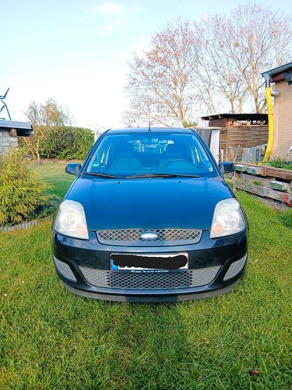 Schwarz Gebraucht 2007 Ford Fiesta Basis Limousine | 1.499 € - Bild 1/4