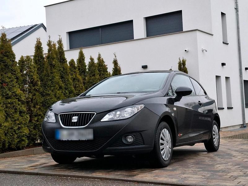 Gebraucht Seat Ibiza 90 PS (66 kW) 2011 Silber Limousine