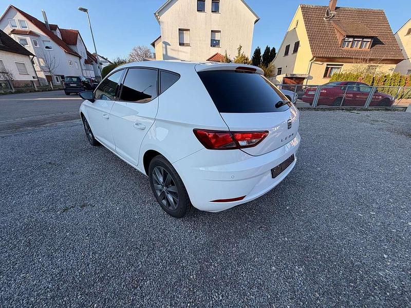 Second-hand Seat Leon Style 131 CP (96 kW) 2018 Alb Hatchback