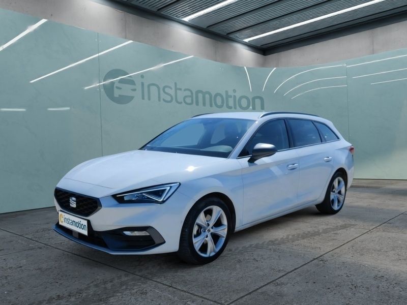 Weiß Gebraucht 2024 Seat Leon FR Van / Kleinbus | 27.399 € (Fairer Preis) - Bild 1/3