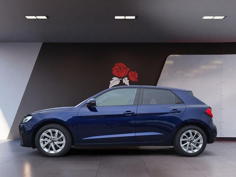 Gebraucht Audi A1 Sportback Advanced 116 PS (85 kW) 2025 Navarrablau metallic Kleinwagen