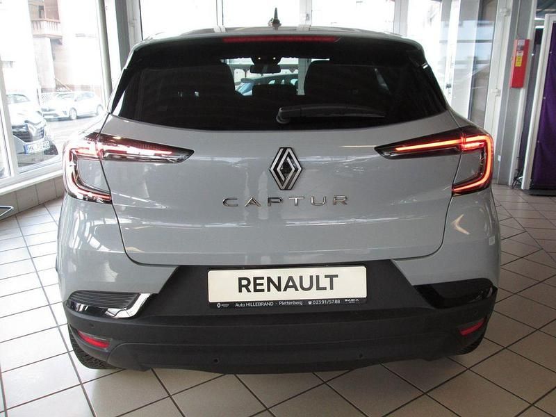 Gebraucht Renault Captur Techno 140 PS (102 kW) 2025 Rafalegrau SUV