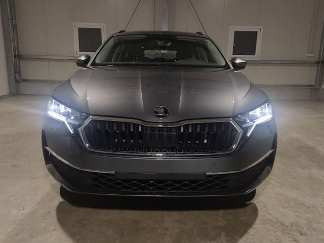 Graphitgrau metallic graphitgrau metallic Neu 2025 Skoda Octavia Selection Kombi | 30.870 € (Superpreis) - Bild 1/4