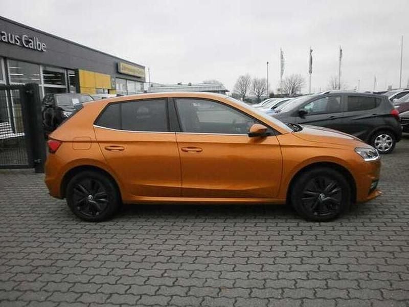 Gebraucht Skoda Fabia Style 110 PS (80 kW) 2022 Phoenixorange metallic Kleinwagen